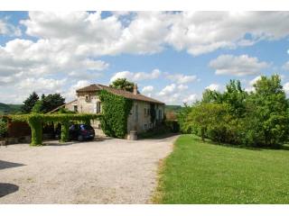 Delightful And Spacious Country Home In..