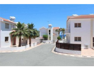 House Semi-detached - For Sale - 2..