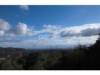 Land With Superb Sea Views + 300m2..
