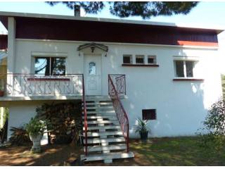 Nice Detached House with Small Pool