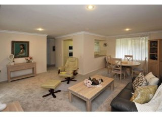 Sensational Ground Floor Unit Close To..