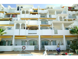 Beautiful 1 Bedroom Apartment with sea..