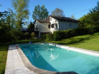 Beautifully Presented Home With..