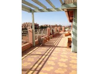 APARTMENT TO RENOVATE – HIVERNAGE area –..