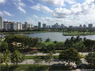 2 bedroom Flat For Sale: 3675 N Country..