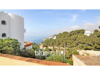 Large traditional 7 Bedroom villa with..