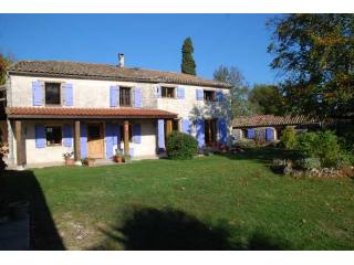 Characterful Stone House And Gite