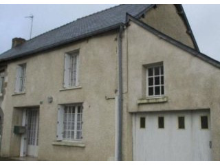 Nice Village House to Improve