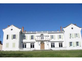 9 bedroom Castle For Sale: 81000 TARN