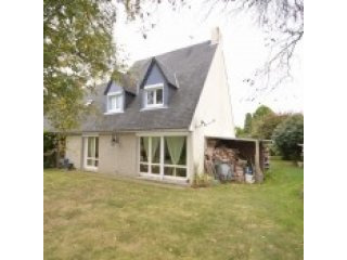 Detached House For Sale