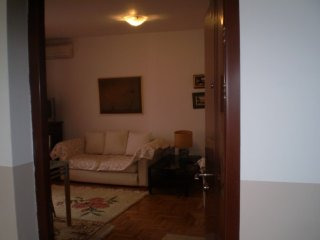 Prodajem Stan,Lekino Brdo, Beograd 