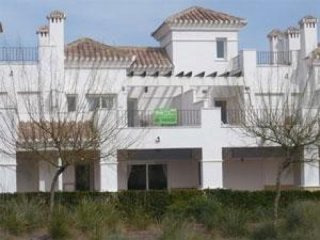 2 bedroom town house for sale