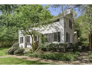 4 bedroom House For Sale: 45 Hunts..
