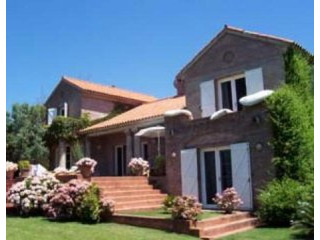 4 Bedroom House - For Rent - Rinc. Del..