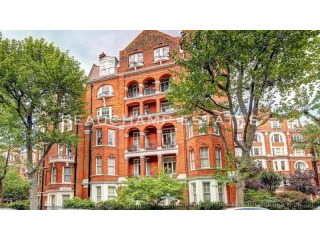 Fitzjames Avenue, W14