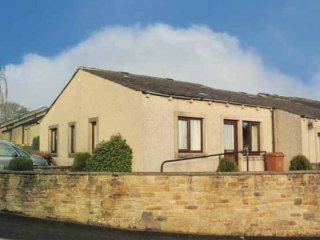 2 bedroom, Terraced Bungalow house for..