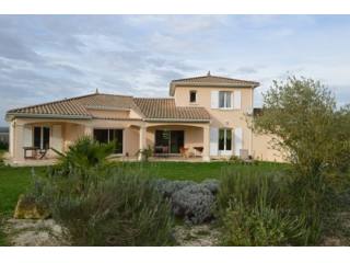 Beautiful modern villa situated just..