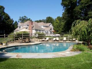 4 bedroom Residence For Sale: South..