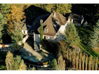 6 bedroom Character For Sale: 24000..