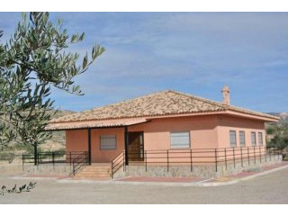 Large villa with swimming pool (Ref...