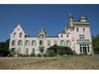 12 bedroom Castle For Sale: 11000 AUDE