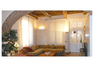 Apartment for sale in Lucca