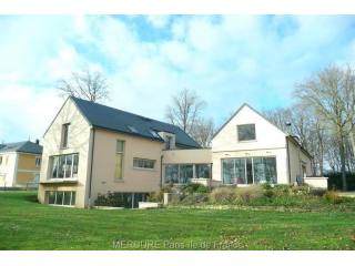 5 bedroom Villa For Sale: 91640 JANVRY