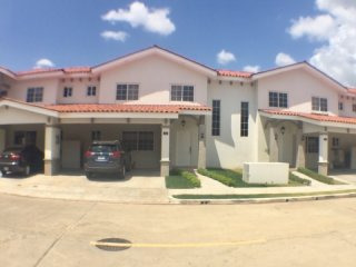 Duplex for rent in Reserva de..