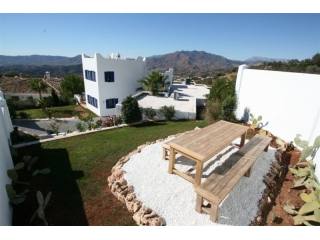 Villa - An impressive modern villa in a..