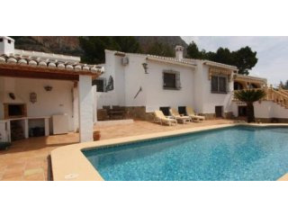 5 Bedroom 4 Bathroom Villa in Javea.