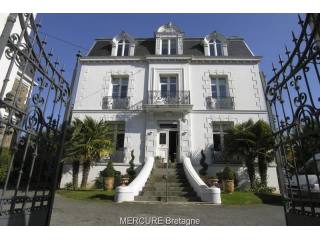 10 bedroom House For Sale: 35400 SAINT..