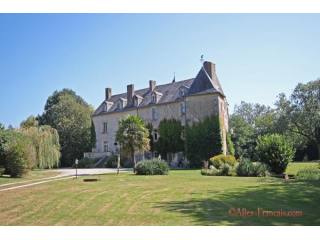 South Deux Sevres - For sale Moated..