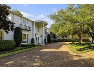 4 bedroom House For Sale: 7 Briarwood..