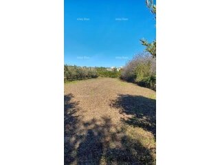 Premantura – građevinsko zemljište 1.793 m²
