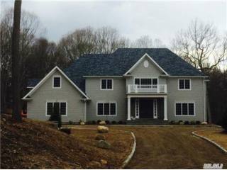 23 Oakwood Dr Lloyd Neck, NY 11743