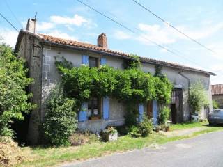 Near La-Chapelle-Montbrandeix, Haute..