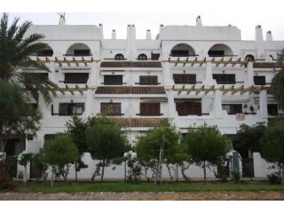 Puerto Latino II, La Manga
