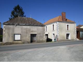 Habitable Village House to Refesh