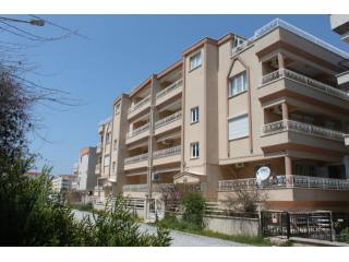 Third Beach Duplex Apartment, Altinkum