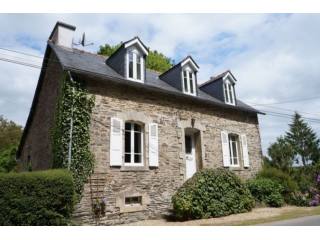 3 Bedroom Stone Built Property