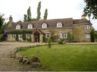 Impressive Country Family Home