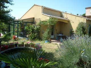 Villa - Languedoc-Roussillon - For Sale