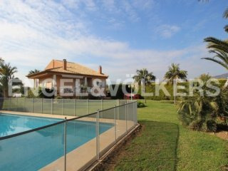 Beautiful Finca Near The Beach