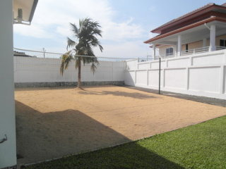 Luxurious 3 plus bedroom pool villa on..