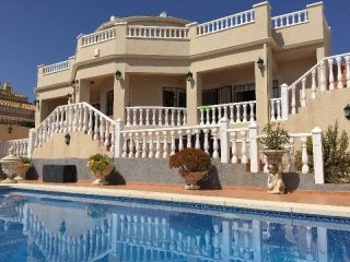 Rojales 3 Beds 2 Baths villa