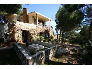 2 Bedrooms - Villa - For Sale
