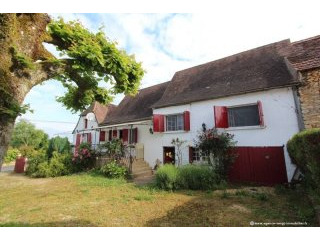 Ref 29149 : Maison De Caractere Dans Un..