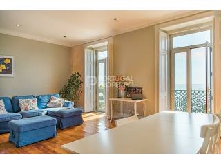 2+1 Bedroom Apartment with..