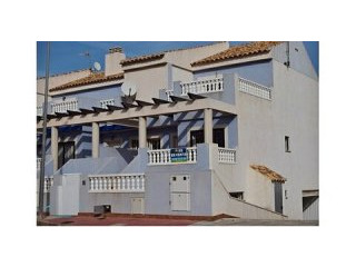 LARGE CORNER PLOT BEACH DUPLEX