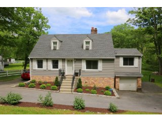 3 bedroom House For Sale: 516 Sprout..